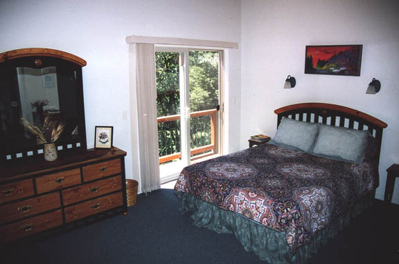 Falcon's Nest - Bedroom 1