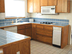 Pine Arbor Retreat - Kitchen